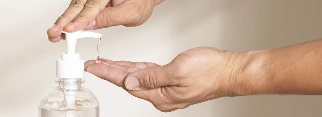 Cách lựa chọn sản phẩm vệ sinh tay vừa sạch khuẩn vừa an toàn cho da